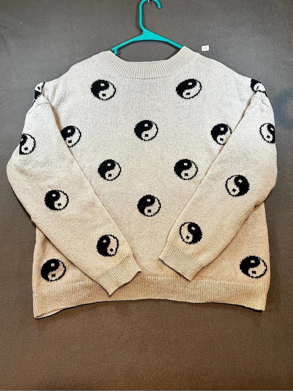No Boundaries Yin Yang Print Crewneck Sweater Cream & Black XL